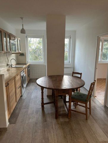 Kiadó téglalakás, albérlet, XII. kerületben, Tamási Áron utcában