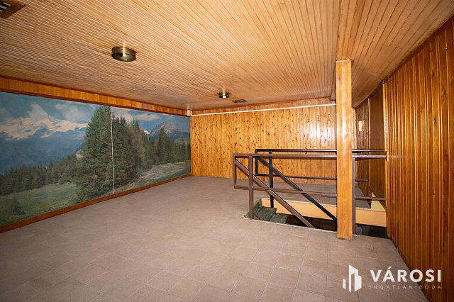 Eladó üzlethelyiség, Tótkomlóson 34.9 M Ft, 6 szobás