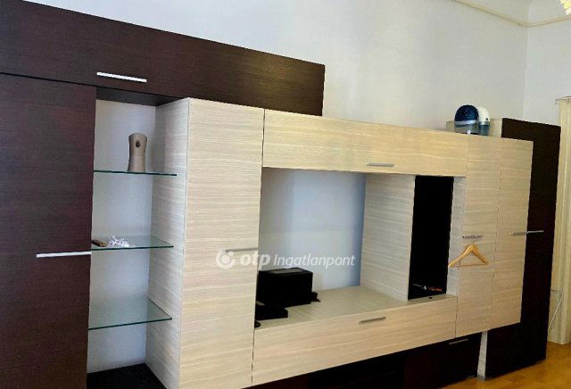 Eladó téglalakás, Budapesten, VIII. kerületben 59 M Ft, 1 szobás