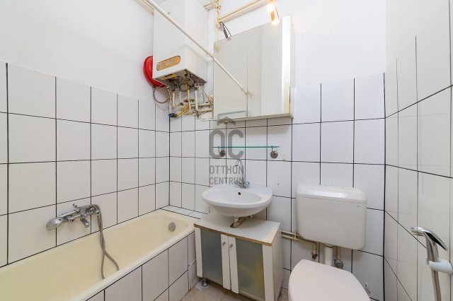 Eladó téglalakás, VIII. kerületben, Népszínház utcában