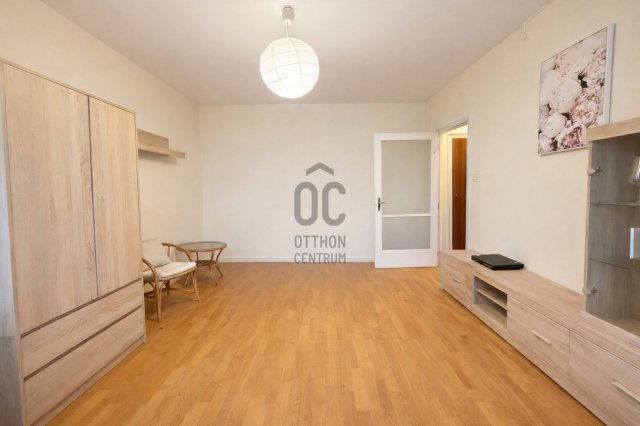 Eladó panellakás, III. kerületben, Torma Károly utcában