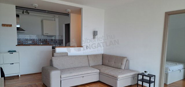 Kiadó téglalakás, albérlet, I. kerületben, Bérc utcában