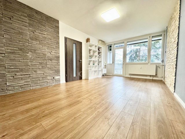 Eladó téglalakás, Budapesten, II. kerületben 109.9 M Ft