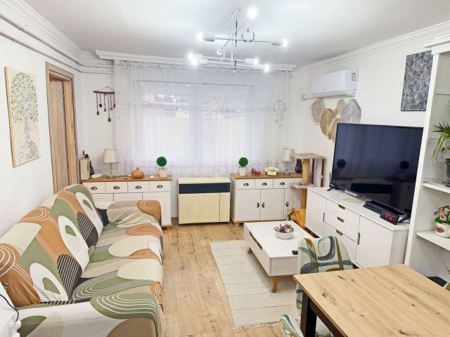 Eladó családi ház, Debrecenben 67.9 M Ft, 3 szobás