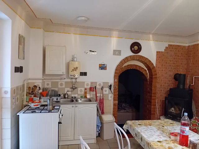 Eladó családi ház, Esztergomban 52.9 M Ft, 3 szobás