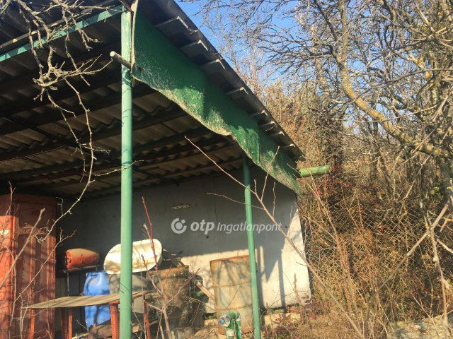 Eladó nyaraló, Budaörsön 48.9 M Ft, 1 szobás