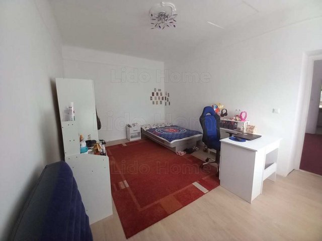 Eladó családi ház, Hévízen 50.9 M Ft, 2 szobás