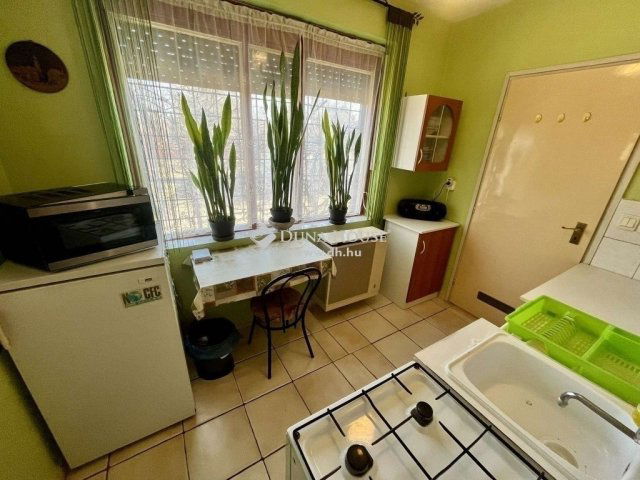 Eladó családi ház, Kecskeméten 74.9 M Ft, 4 szobás