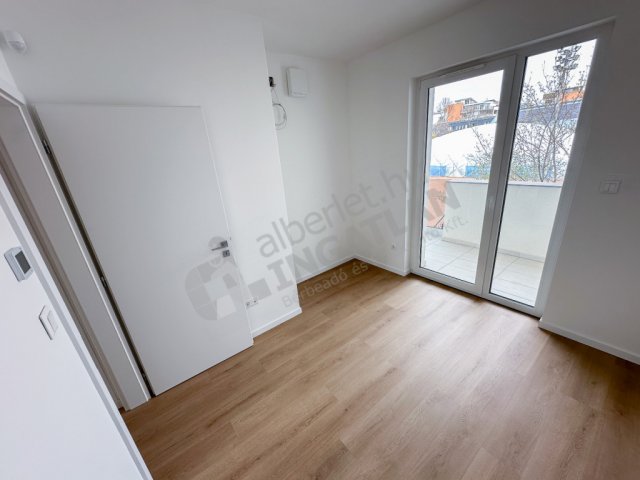 Kiadó téglalakás, albérlet, XI. kerületben, Galambóc utcában