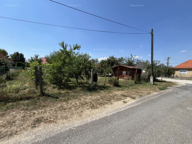 Eladó telek, Kaposváron 9.8 M Ft / költözzbe.hu