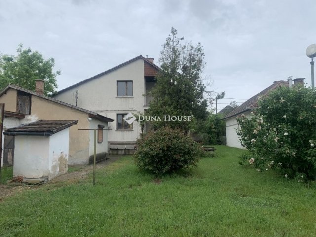 Eladó családi ház, Erdőkertesen 65.5 M Ft, 2 szobás