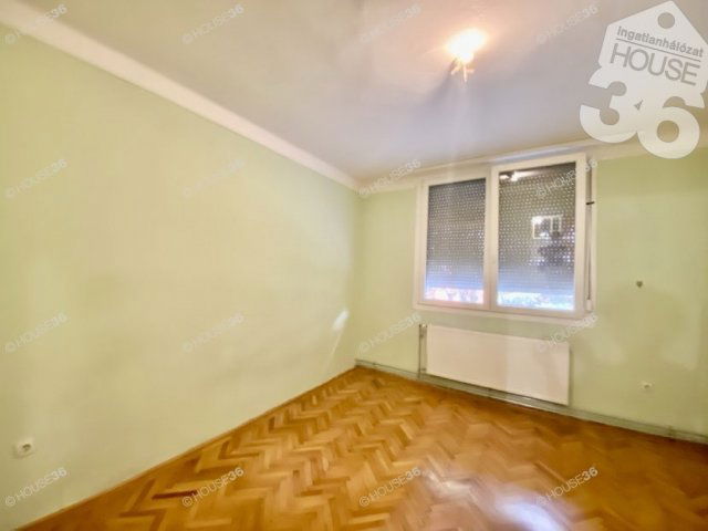 Eladó téglalakás, Kecskeméten 49 M Ft, 3 szobás
