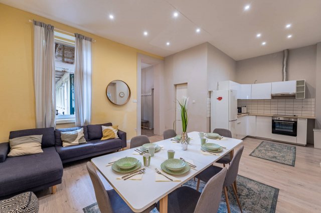 Eladó téglalakás, Budapesten, VII. kerületben 99.9 M Ft