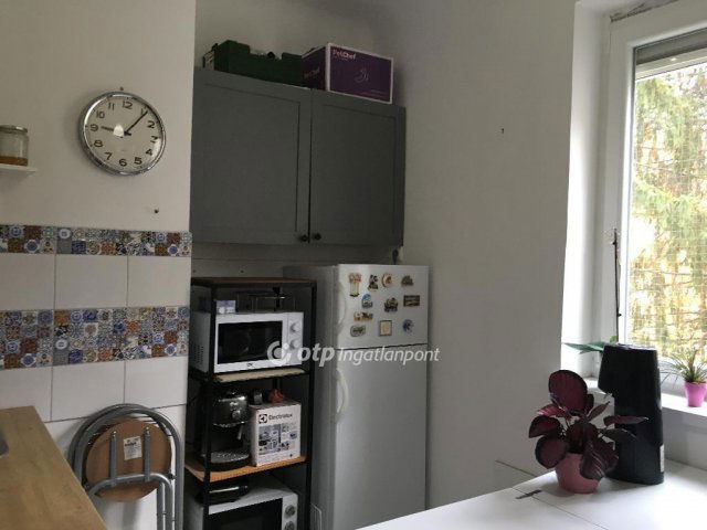 Eladó téglalakás, Budapesten, III. kerületben 59.9 M Ft