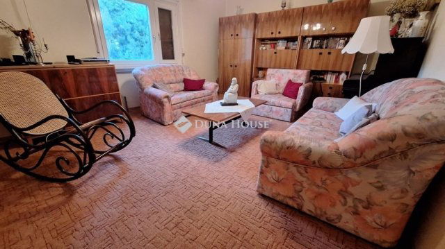 Eladó családi ház, Cecén 44.9 M Ft, 4 szobás