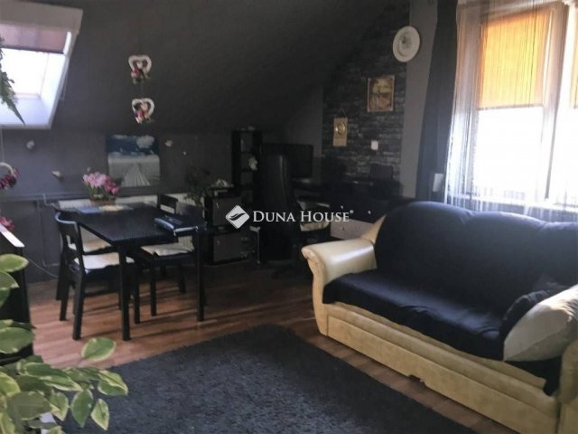 Eladó családi ház, Inárcson 74.999 M Ft, 5+1 szobás