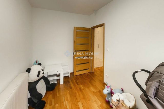 Eladó családi ház, Kecskeméten 89.5 M Ft, 4 szobás