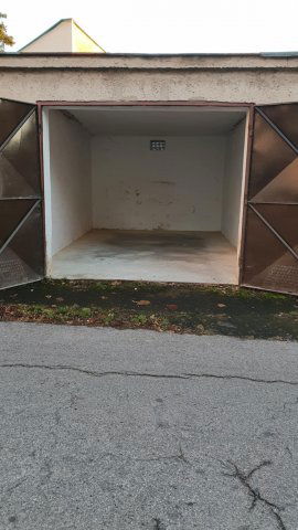 Kiadó garázs, Pécsett 32 E Ft / hó / költözzbe.hu