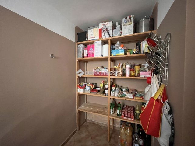 Eladó családi ház, Tiszakécskén 28.9 M Ft, 3 szobás