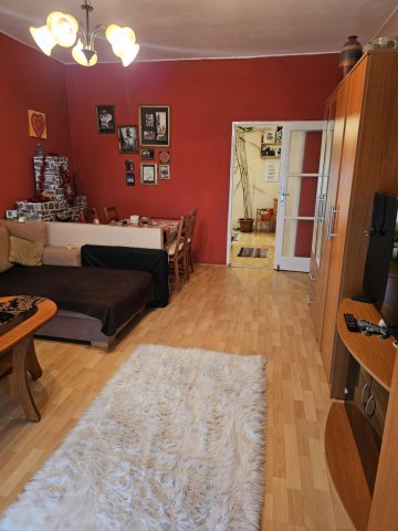 Eladó panellakás, Pécsett, Pollack Mihály utcában 43.5 M Ft