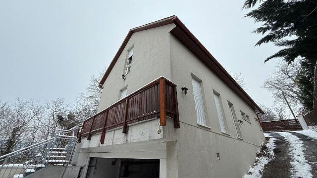 Eladó téglalakás, Budapesten, XI. kerületben 115 M Ft, 4 szobás