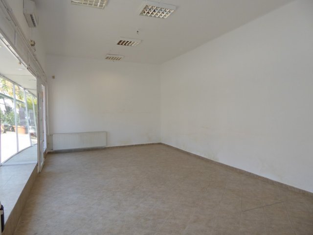 Eladó üzlethelyiség, Pécsett, Búza téren 34.9 M Ft, 1 szobás