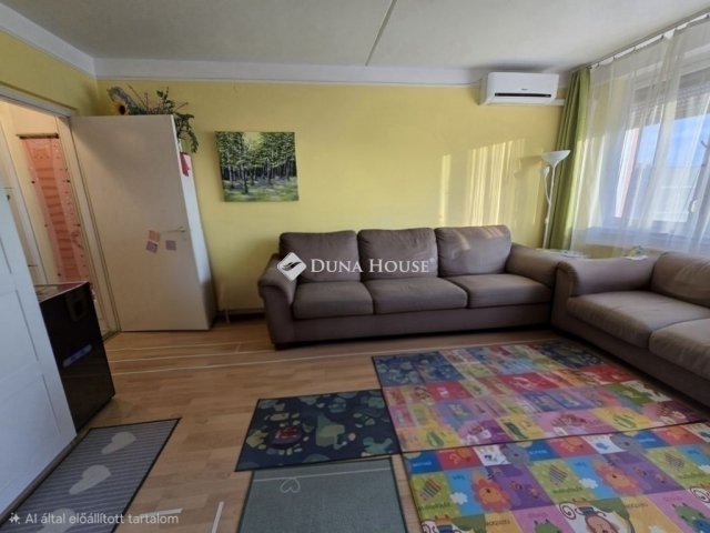 Eladó panellakás, Budapesten, X. kerületben 69.99 M Ft, 3 szobás