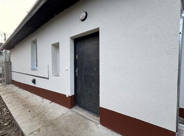 Eladó családi ház, Budapesten, XX. kerületben, Szabadság utcában