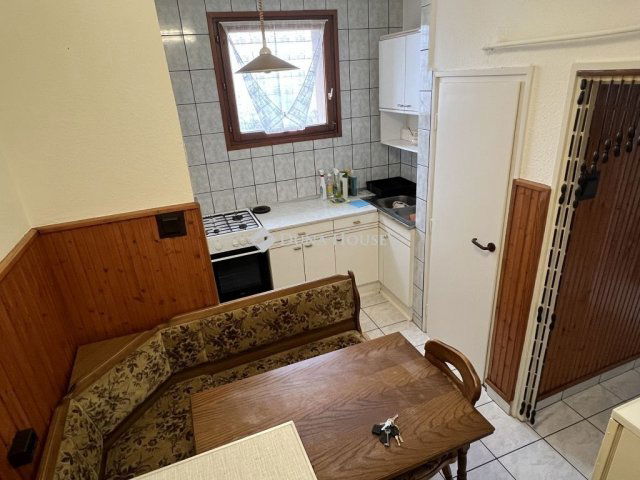 Eladó téglalakás, Dunaújvárosban 32.5 M Ft, 2 szobás