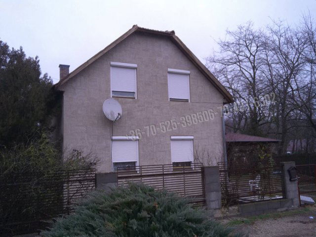 Eladó családi ház, Mikebudán 35.5 M Ft, 5 szobás