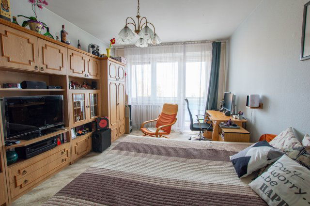 Eladó panellakás, Szombathelyen 37.9 M Ft, 2 szobás