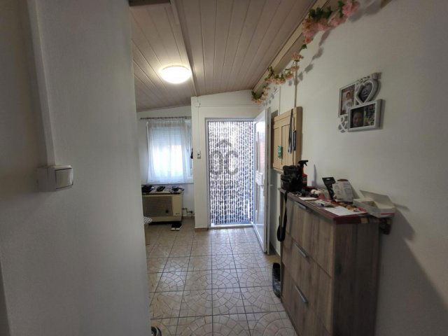 Eladó családi ház, Monoron 39.9 M Ft, 3 szobás