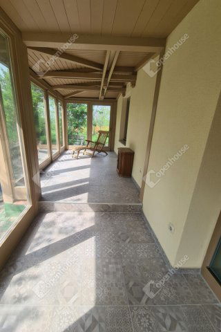 Eladó családi ház, Pannonhalmán 159 M Ft, 5 szobás