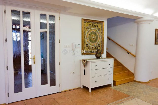 Eladó családi ház, Kecskeméten 248 M Ft, 6 szobás