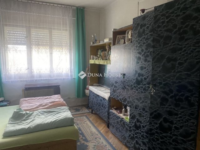 Eladó családi ház, Monoron 64 M Ft, 3 szobás