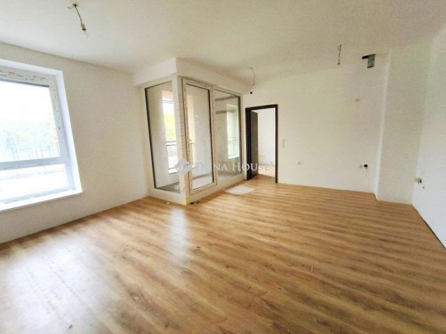 Eladó téglalakás, Budapesten, IV. kerületben 70 M Ft, 2 szobás