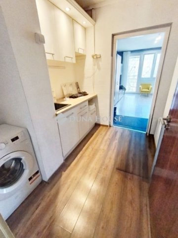 Eladó panellakás, Kecskeméten 37.5 M Ft, 1 szobás