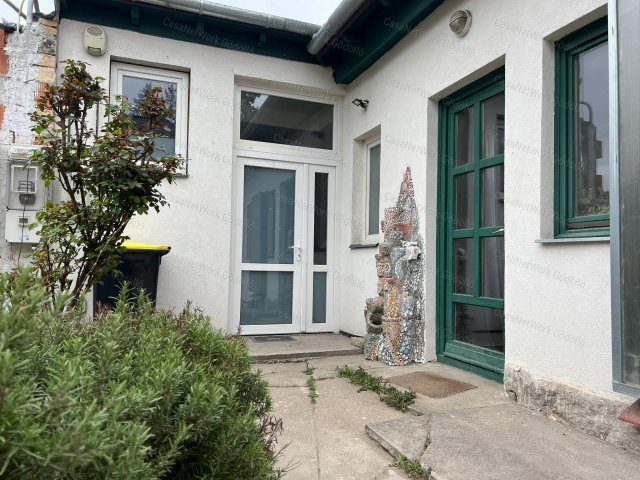 Kiadó téglalakás, albérlet, Gödöllőn 245 E Ft / hó, 2 szobás