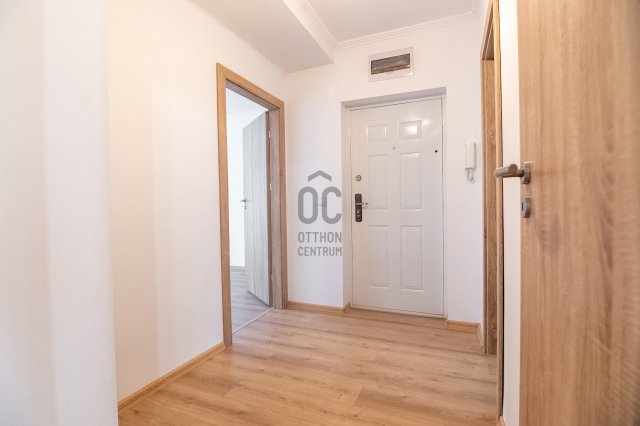 Eladó téglalakás, Szekszárdon, Wigand János téren 43.5 M Ft