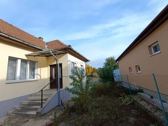 Eladó családi ház, Nagykátán 28.9 M Ft, 2 szobás