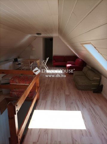 Eladó családi ház, Orfűn 98 M Ft, 15+1 szobás