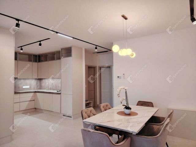 Kiadó téglalakás, albérlet, Székesfehérvárott 385 E Ft / hó
