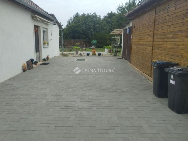 Eladó családi ház, Gárdonyban 85 M Ft, 4 szobás