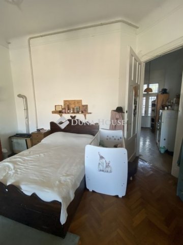 Eladó téglalakás, Budapesten, XII. kerületben 77 M Ft, 2 szobás