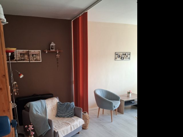 Eladó panellakás, Pécsett 49.9 M Ft, 2 szobás