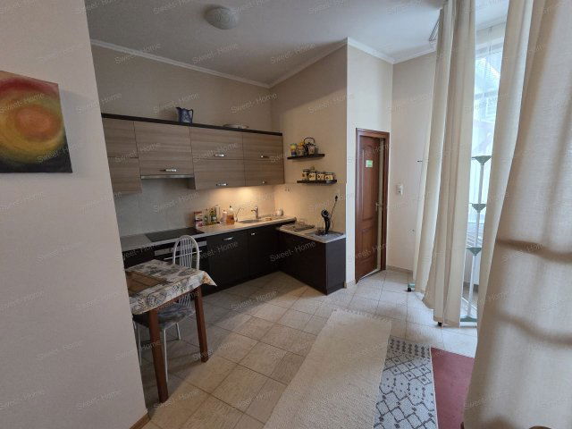 Eladó téglalakás, Kecskeméten 89.5 M Ft, 3 szobás