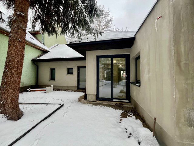 Eladó családi ház, Békéscsabán 79.9 M Ft, 3 szobás