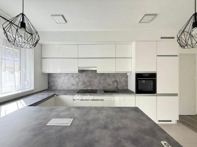 Eladó téglalakás, Budapesten, IX. kerületben 158 M Ft, 3 szobás