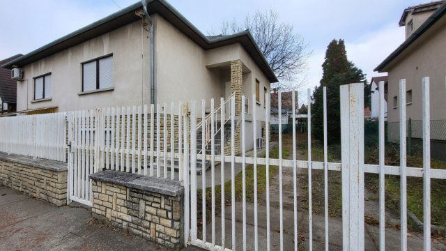 Eladó családi ház, Budapesten, XVI. kerületben 134.9 M Ft