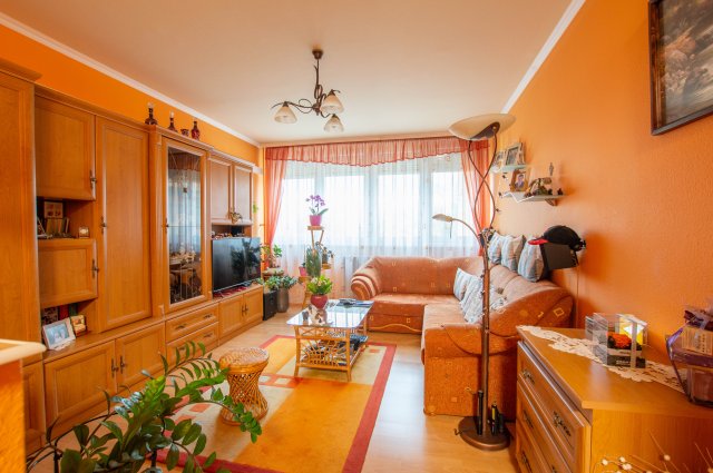 Eladó téglalakás, Szombathelyen 58.5 M Ft, 3 szobás